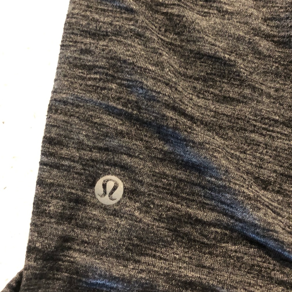 Lululemon Open Back Tank Sz 8 - Picture 3 of 3